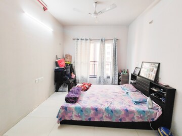 Bedroom in 2 BHK Apartment at Rustomjee Urbania Azziano, Thane West – for Sale