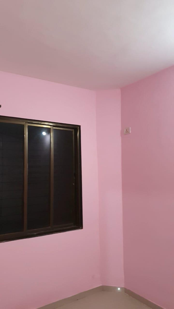 1.5 BHK + Extra Room Apartment For Sale in Ekta Avenue
