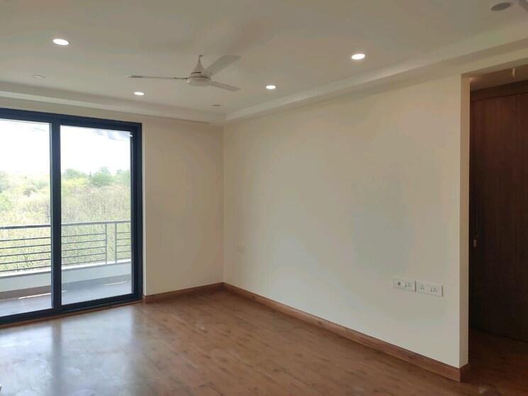 Room, dlf-city-phase-v 3 Bedroom 1600 Sq.Ft. Builder Floor In Dlf Phase V Gurgaon 8793105