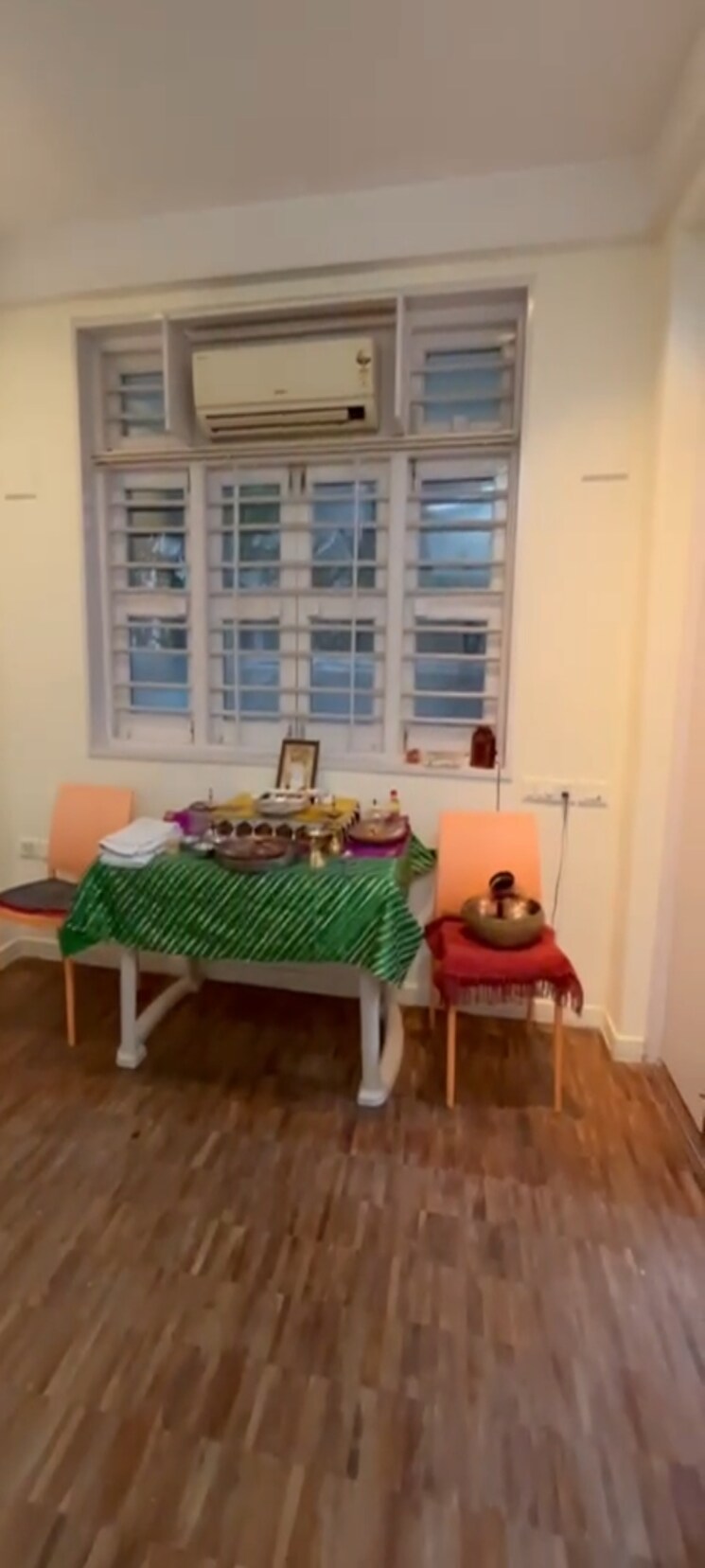 Room, dadar west 2 Bedroom 630 Sq.Ft. Apartment In Dadar West Mumbai 8793135