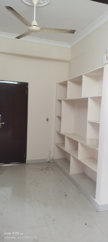 Room in 1 BHK Independent House at Kondapur – for Rent