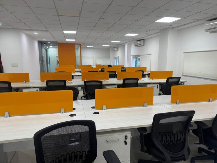 Team Area, scheme no 140 Commercial Office Space 3100 Sq.Ft. In Scheme No 140 Indore 8793152