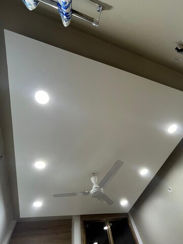 Furnished Amenities in 3 BHK Builder Floor at Sector 110 – for Rent