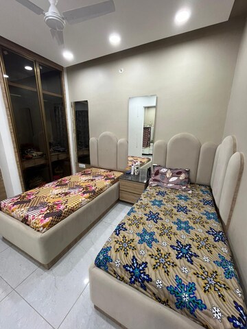 Bedroom in 3 BHK Builder Floor at Sector 110 – for Rent