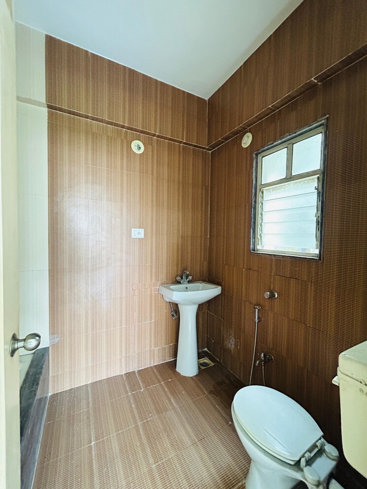 Bathroom, mayfair-eleganza-phase-ii 4 Bedroom 3000 Sq.Ft. Villa In Kondhwa Pune 8770994
