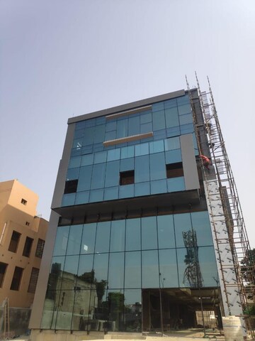 Office Space For Sale in Sector 18