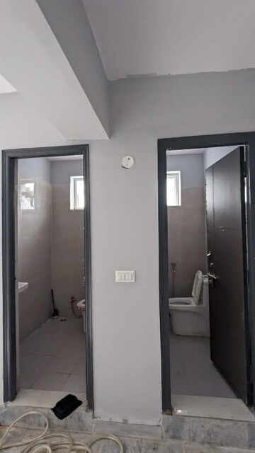 Building Lobby in  Industrial Plot at Sector 63 – for Rent