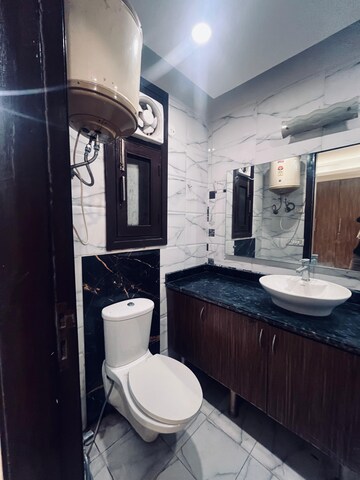 Master Bedroom in 2 BHK Builder Floor at Chattarpur – for Rent