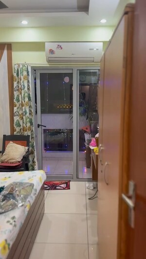 Furnished Amenities in 3 BHK Apartment at Gulshan Bellina, Sector 16 Greater Noida – for Sale