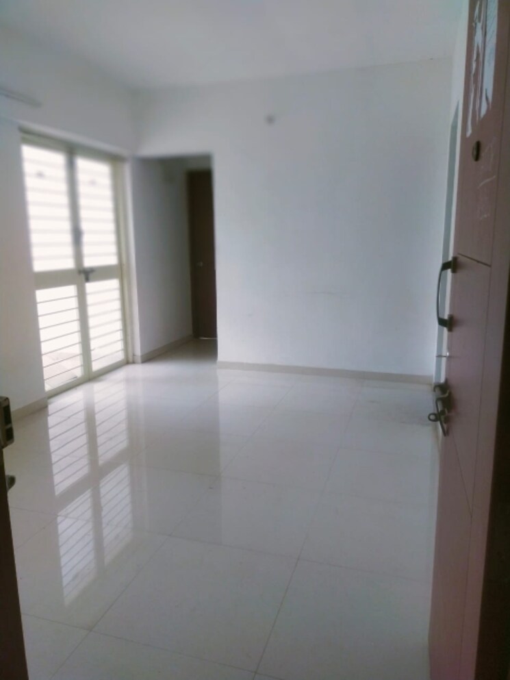 Bathroom, nisarg-hill-crest 1 Bedroom 650 Sq.Ft. Apartment In Ravet Pune 8793253