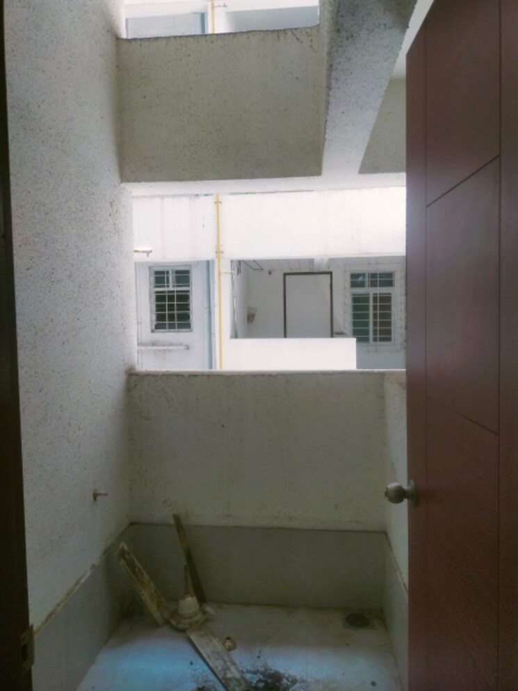 Bathroom, nisarg-hill-crest 1 Bedroom 650 Sq.Ft. Apartment In Ravet Pune 8793253