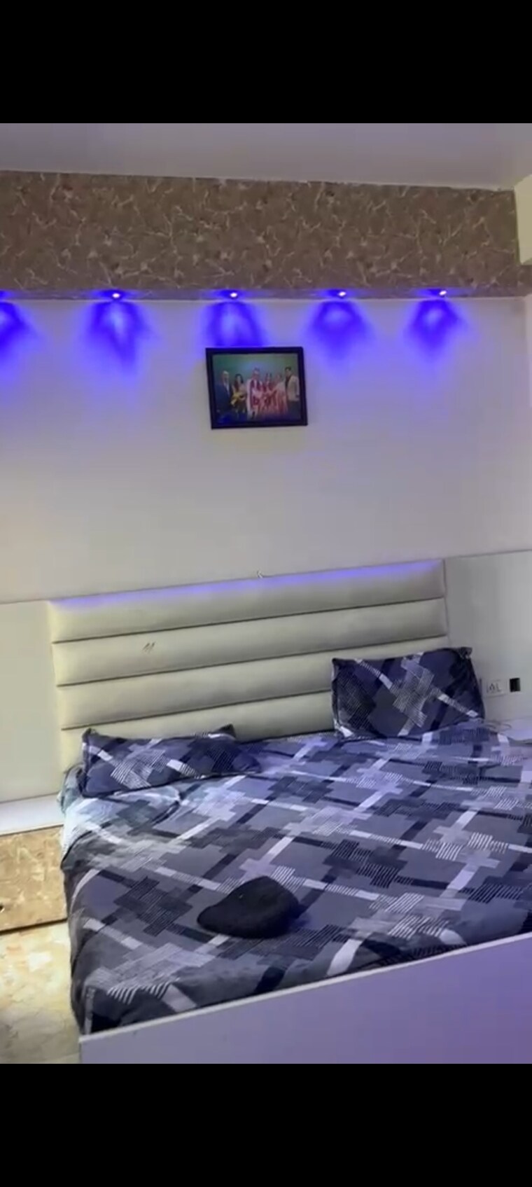 Bedroom, rishabh-paradise 2.5 Bedroom 1186 Sq.Ft. Apartment In Abhay Khand Ghaziabad 8793274