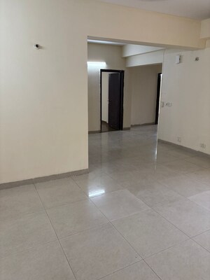 2 BHK Apartment For Sale in Gaur City 2 - 14th Avenue, Sector 16c Greater Noida