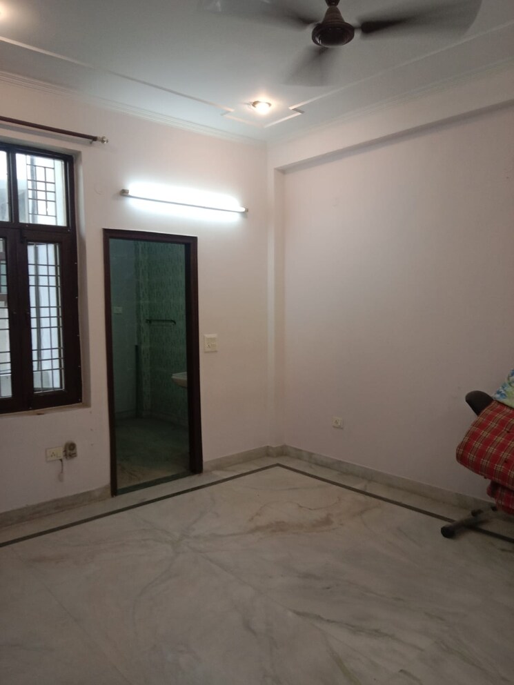 Room, vasundhara sector 3 4 Bedroom 200 Sq.Ft. Builder Floor In Vasundhara Sector 3 Ghaziabad 8793298
