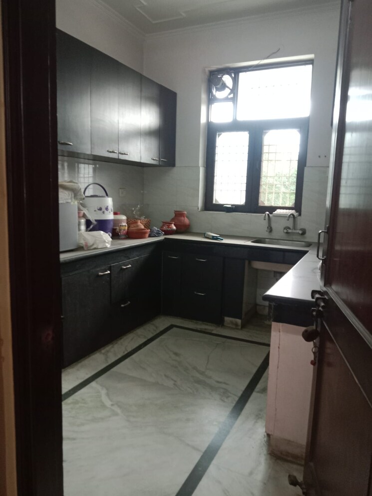 Kitchen, vasundhara sector 3 4 Bedroom 200 Sq.Ft. Builder Floor In Vasundhara Sector 3 Ghaziabad 8793298