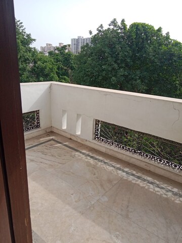 Balcony in 4 BHK Builder Floor at Vasundhara Sector 3 – for Rent