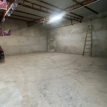  Warehouse For Rent in Satbari