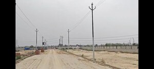  Industrial Plot For Sale in Sikandarpur Village