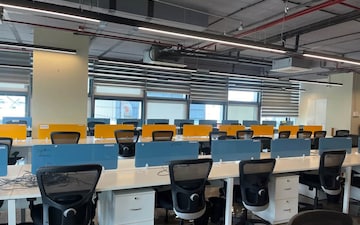 Team Area in Office Space at Scheme No 140 – for Rent