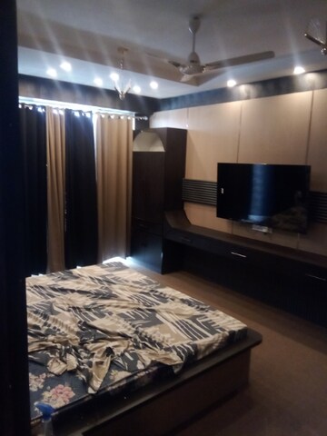 Bedroom in 4 BHK Penthouse at Sector 8 – for Rent