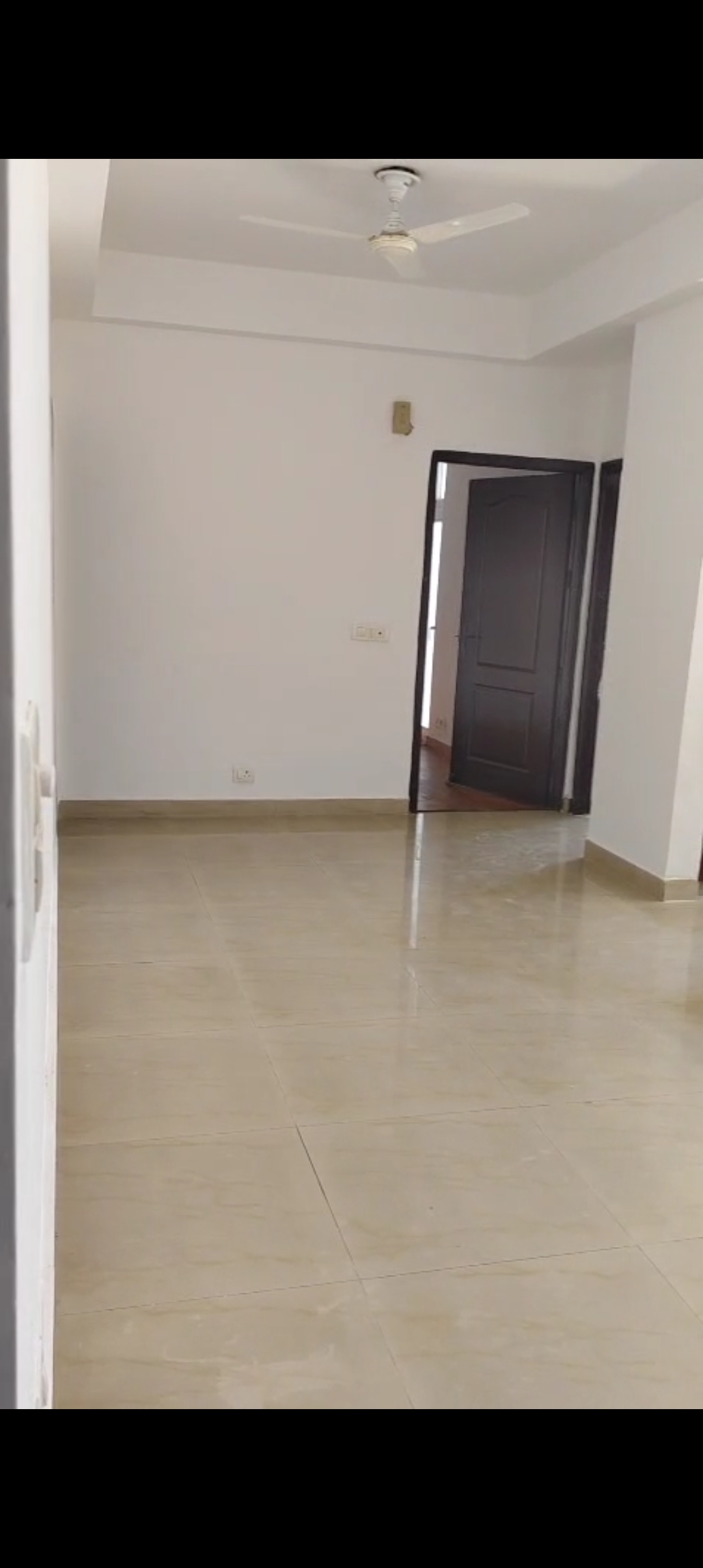 2 BHK + Pooja Room Apartment For Sale in Rishabh Paradise