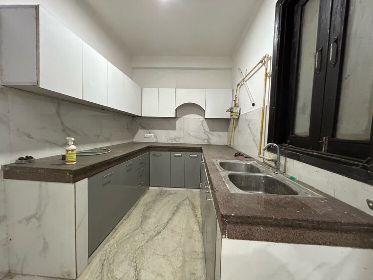 Kitchen, freedom fighters enclave 3 Bedroom 1800 Sq.Ft. Apartment In Freedom Fighters Enclave Delhi 8793372