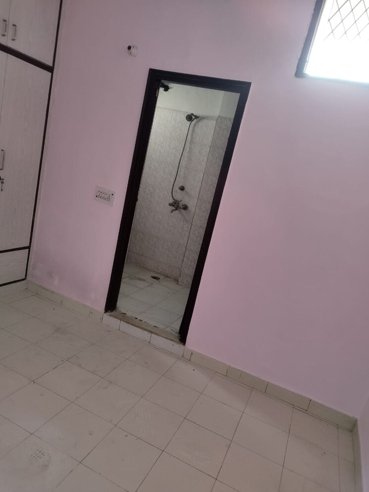 Room, saket 2 Bedroom 850 Sq.Ft. Builder Floor In Saket Delhi 8793366