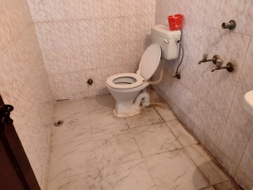 Bathroom in 2 BHK Builder Floor at Saket – for Rent