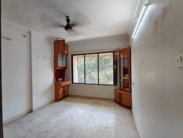 Room in 2 BHK Apartment at Crystal Palace Powai, Powai – for Rent