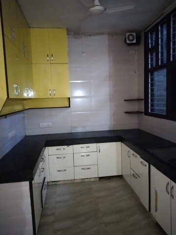 Kitchen in 3 BHK Builder Floor at Sector 45 – for Rent