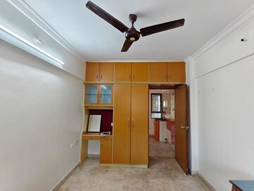 Room in 2 BHK Apartment at Powai Vihar, Powai – for Rent