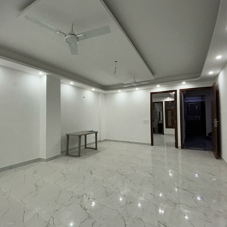 Living Room, freedom fighters enclave 3 Bedroom 1532 Sq.Ft. Builder Floor In Freedom Fighters Enclave Delhi 8793410
