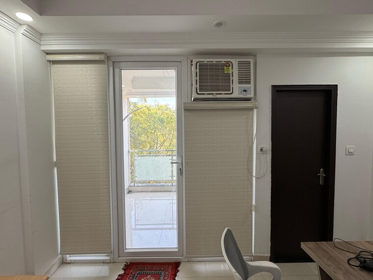 Other, sector 10 dwarka 3 Bedroom 1100 Sq.Ft. Apartment In Sector 10 Dwarka Delhi 8793413