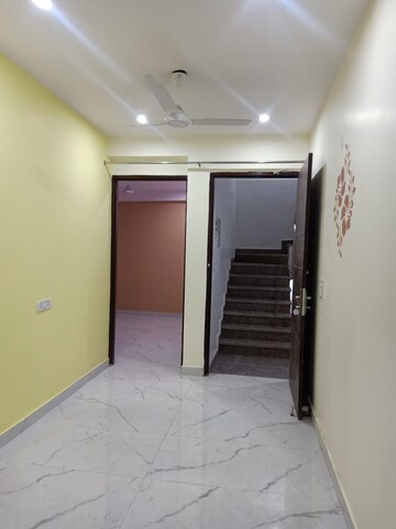 Room in 2 BHK Builder Floor at Chattarpur – for Sale