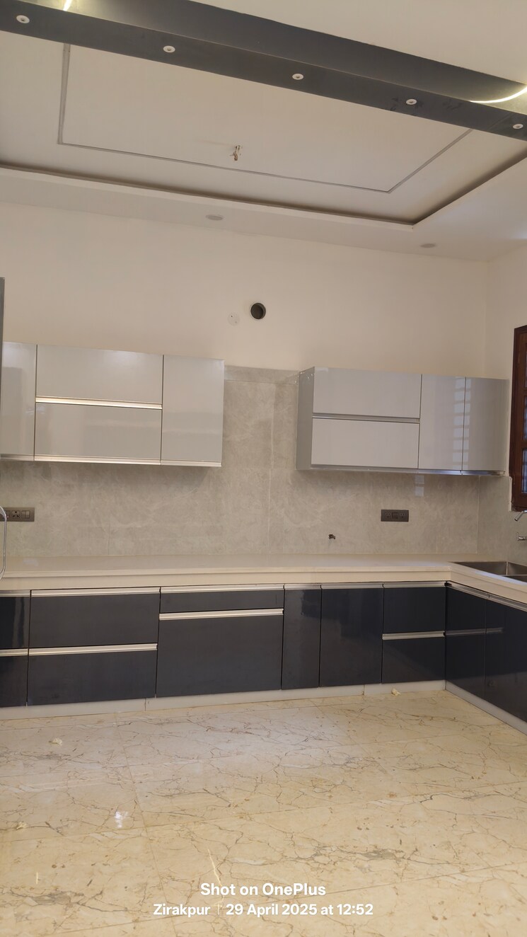 Kitchen, ambala highway 4 Bedroom 2250 Sq.Ft. Apartment In Ambala Highway Zirakpur 8793441