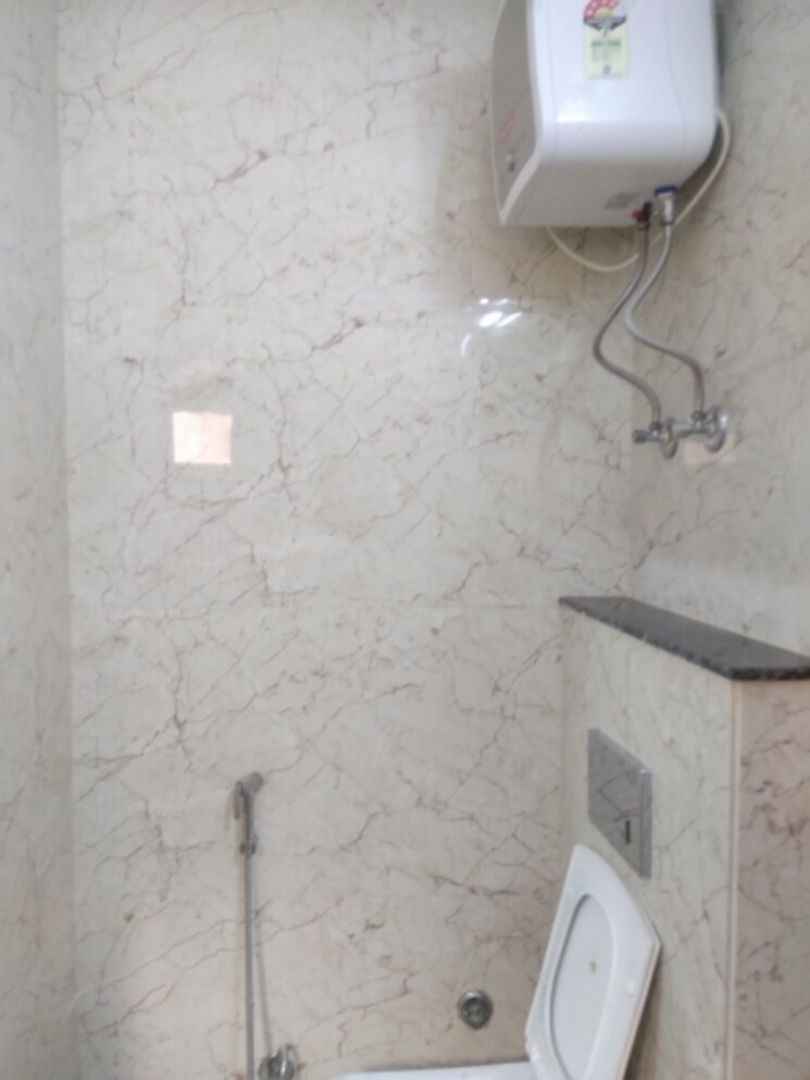 Bathroom, din-apartment 3 Bedroom 1800 Sq.Ft. Apartment In Sector 4 Dwarka Delhi 8793436