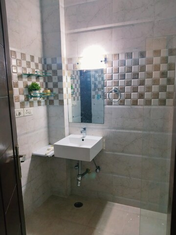 Bathroom in 3 BHK Builder Floor at SS Mayfield Gardens, Sector 51 – for Rent