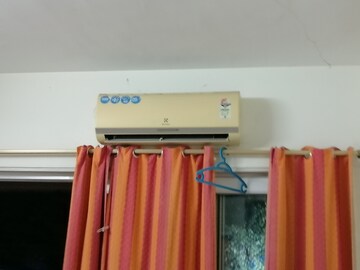 Furnished Amenities in 2 BHK Apartment at Panchvati B, Powai – for Rent