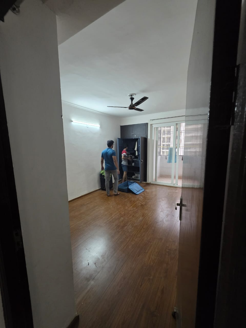 2 BHK 845 Sq.Ft. Apartment in Amrapali Leisure Park