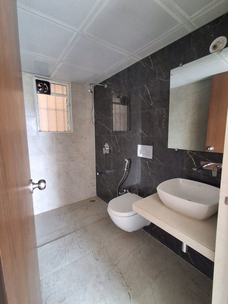 Master Bedroom, dosti-west-county-phase-4-dosti-pine 2 Bedroom 695 Sq.Ft. Apartment In Balkum Pada Thane 8793487