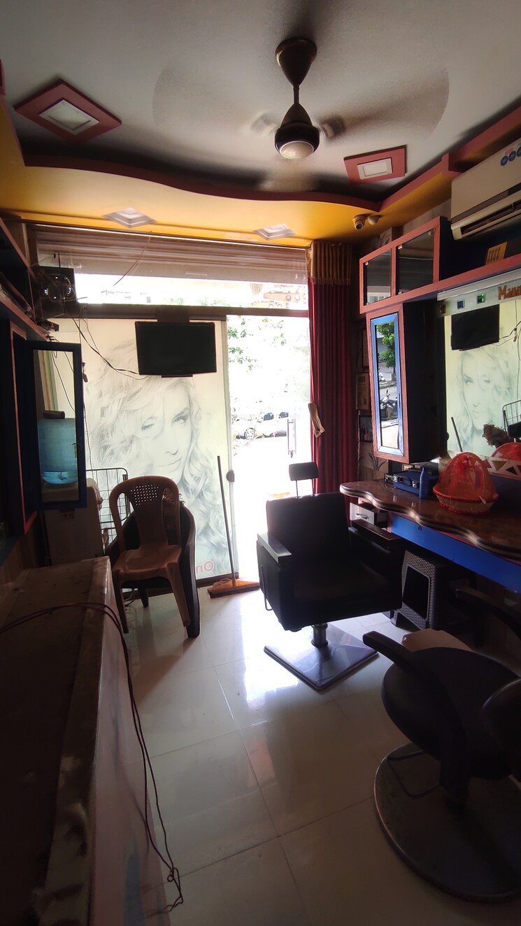 Team Area, agarwal-and-doshi-complex Commercial Shop 400 Sq.Ft. In Vasai West Palghar 8793490