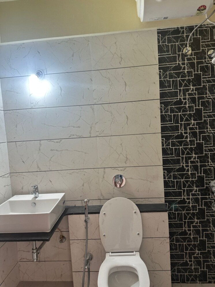 Bathroom, majestique-marbella-phase-1 3 Bedroom 1020 Sq.Ft. Apartment In Kharadi Pune 8793516