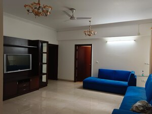 3.5 BHK Apartment For Sale in DLF Park Place, Sector 54
