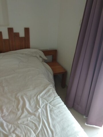 Bedroom in 2 BHK Apartment at Siolim – for Rent