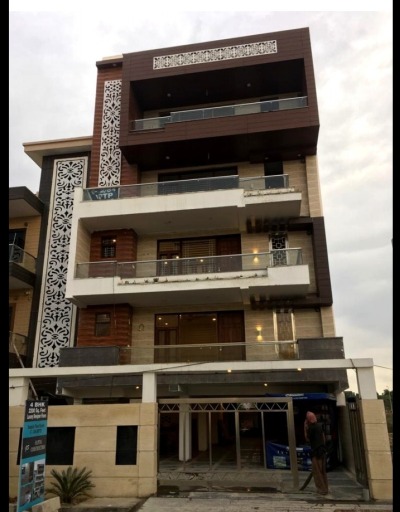 3 BHK Builder Floor For Sale in Sector 11