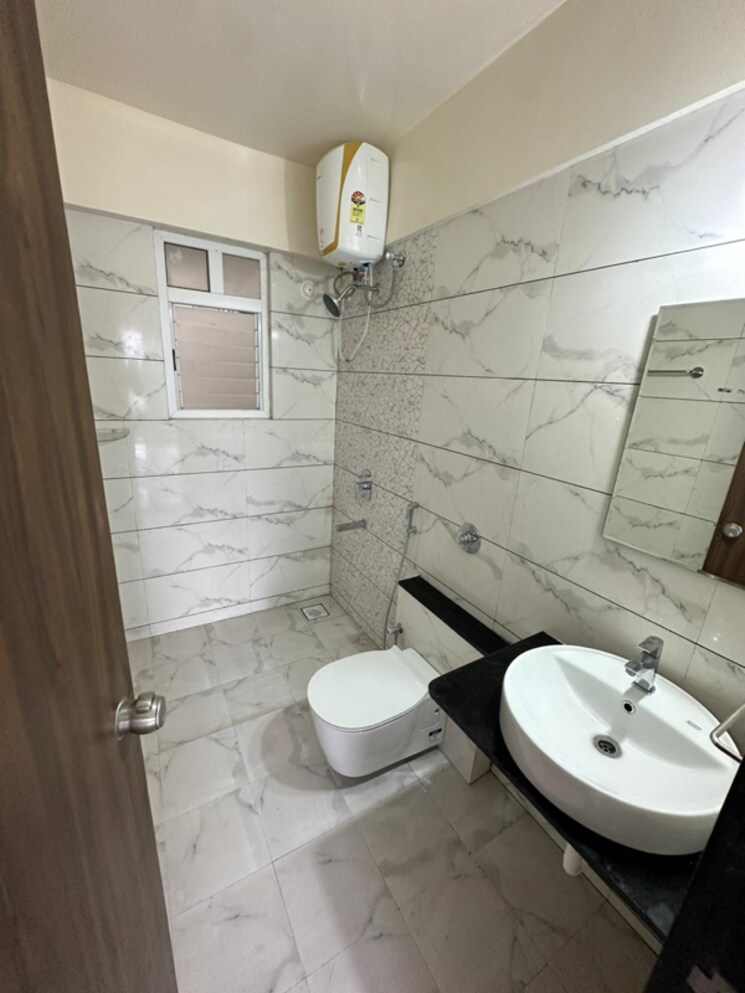 Bathroom, majestique-towers 2 Bedroom 825 Sq.Ft. Apartment In Kharadi Pune 8793564