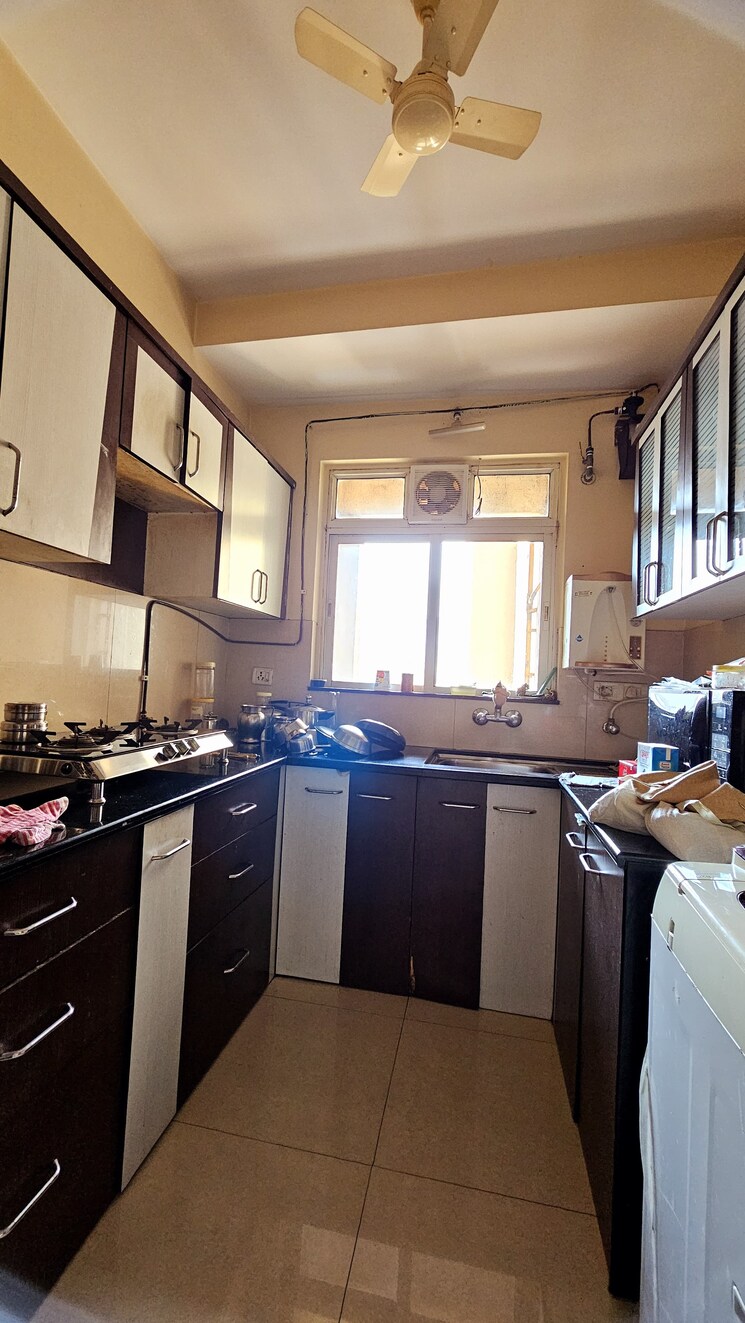 Kitchen, hiranandani-meadows 2 Bedroom 999 Sq.Ft. Apartment In Manpada Thane 8793573