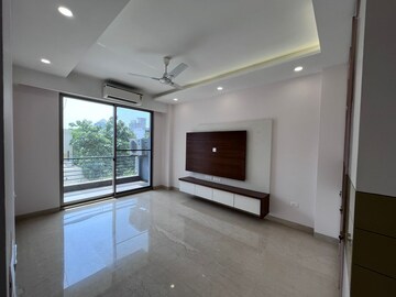 4 BHK Apartment For Rent in Sushant Lok I