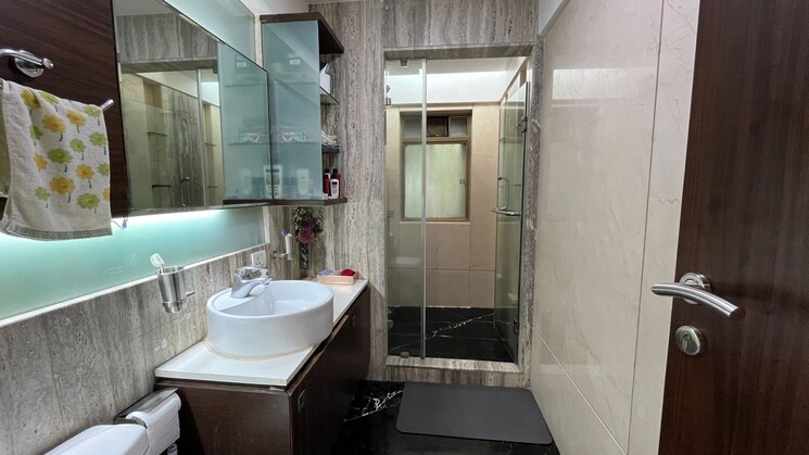 Kitchen, khar west 4 Bedroom 2200 Sq.Ft. Apartment In Khar West Mumbai 8793629