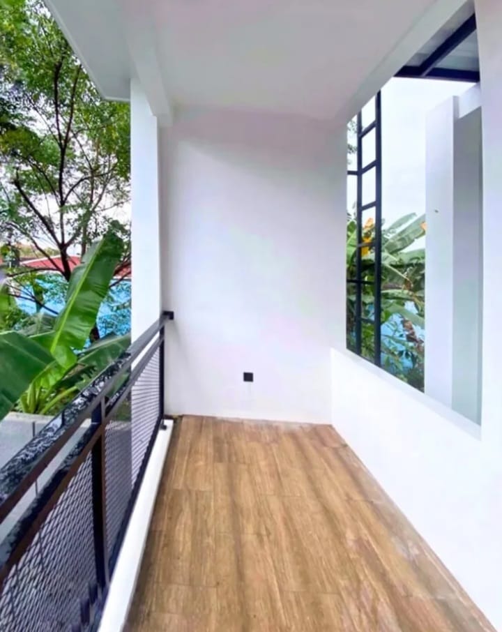 2 BHK + Pooja Room,Extra Room Builder Floor For Sale in Building Floor 